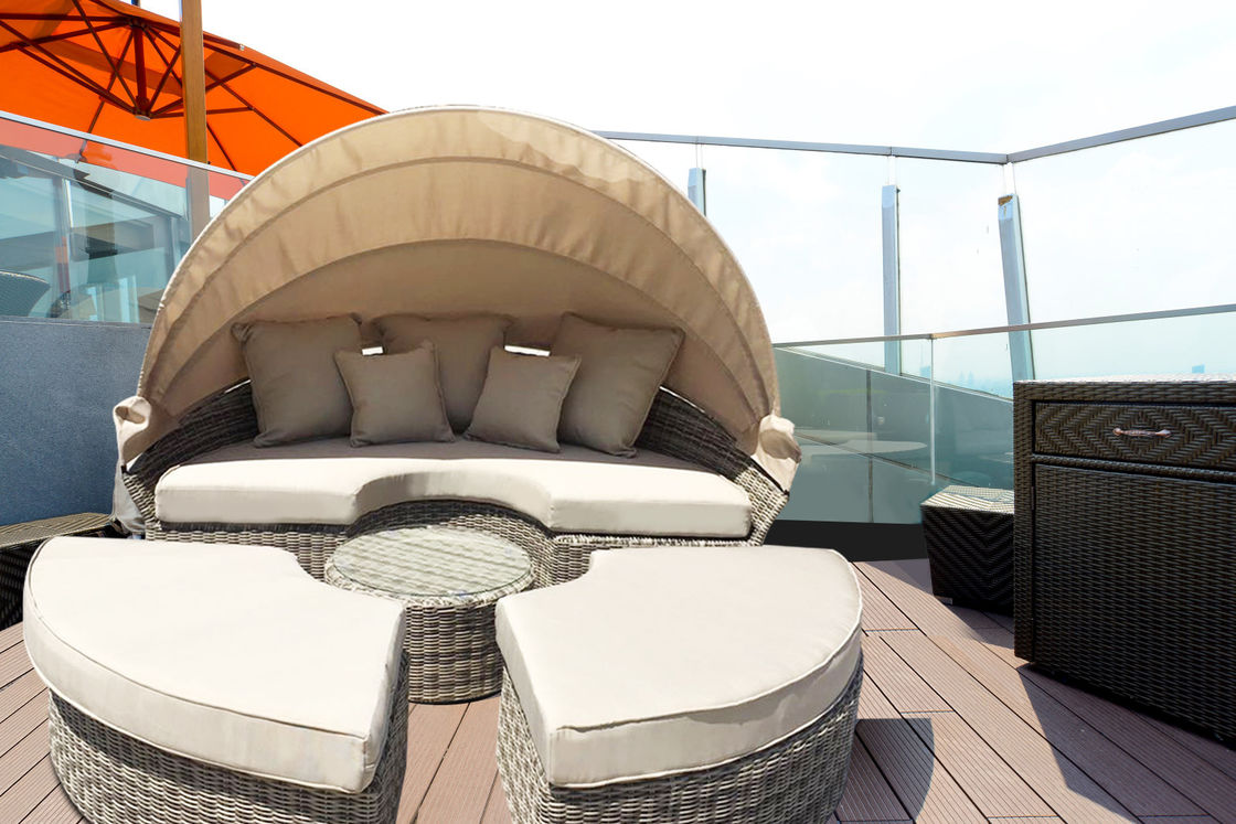 Outdoor Wicker Pool Lounge Chairs Beach Backyard Round Folding Patio Folding